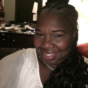 Meet your Posher, Patreese